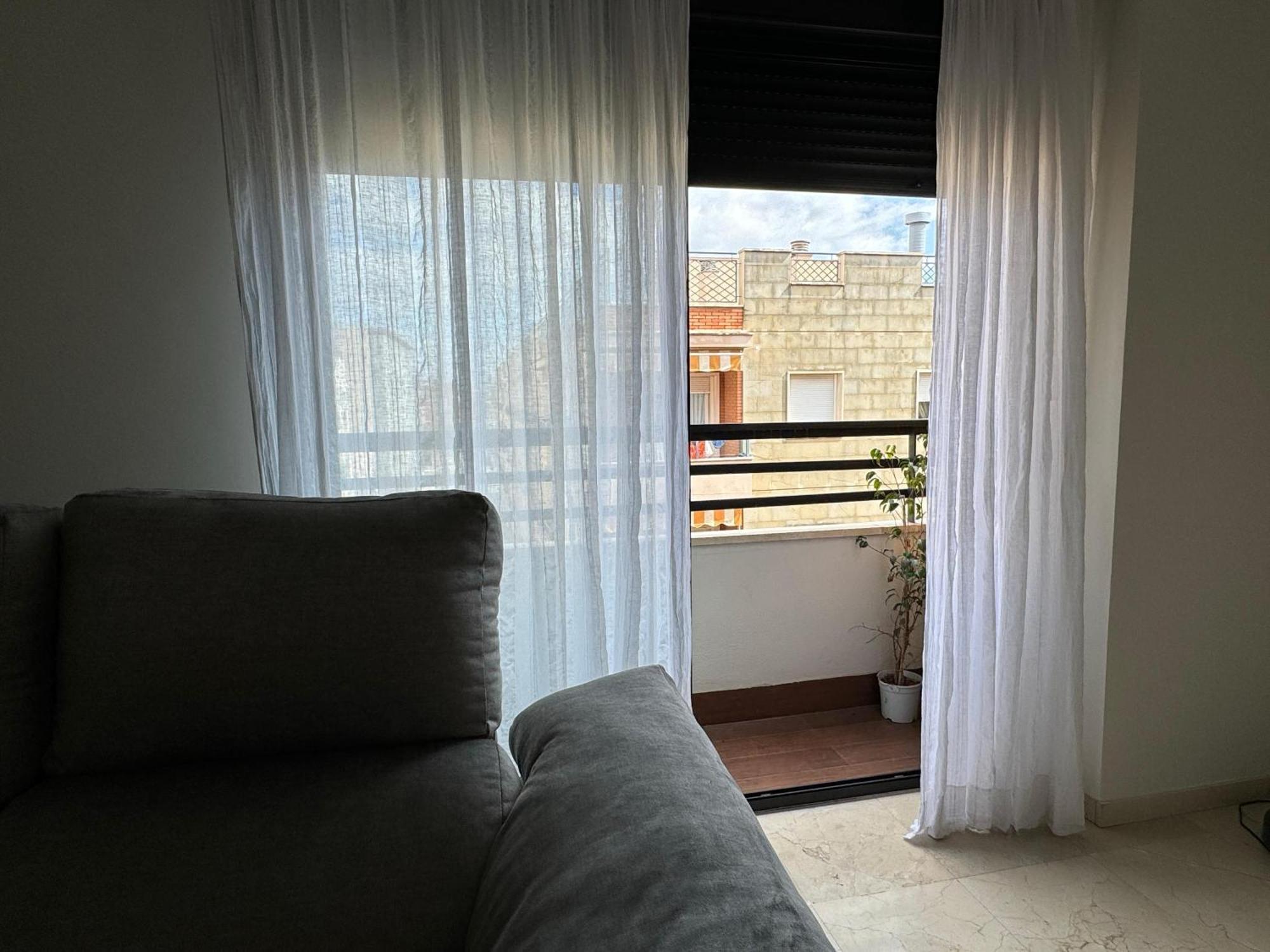 Duplex Centrico Con Terraza Y Parking Gratuito * Córdoba