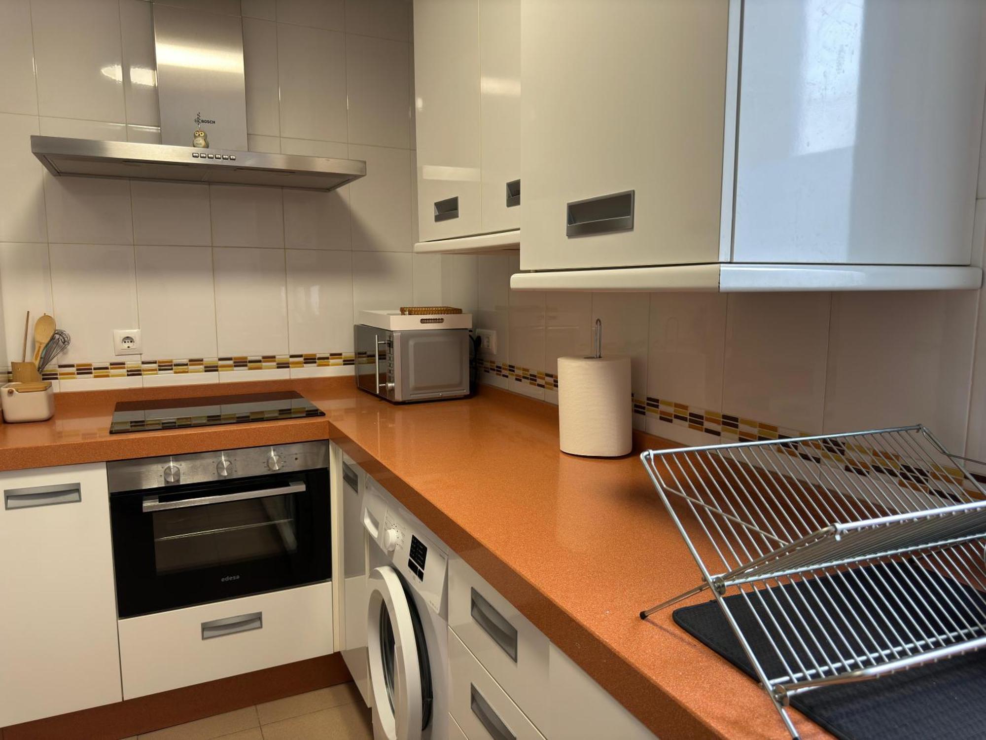 Duplex Centrico Con Terraza Y Parking Gratuito *