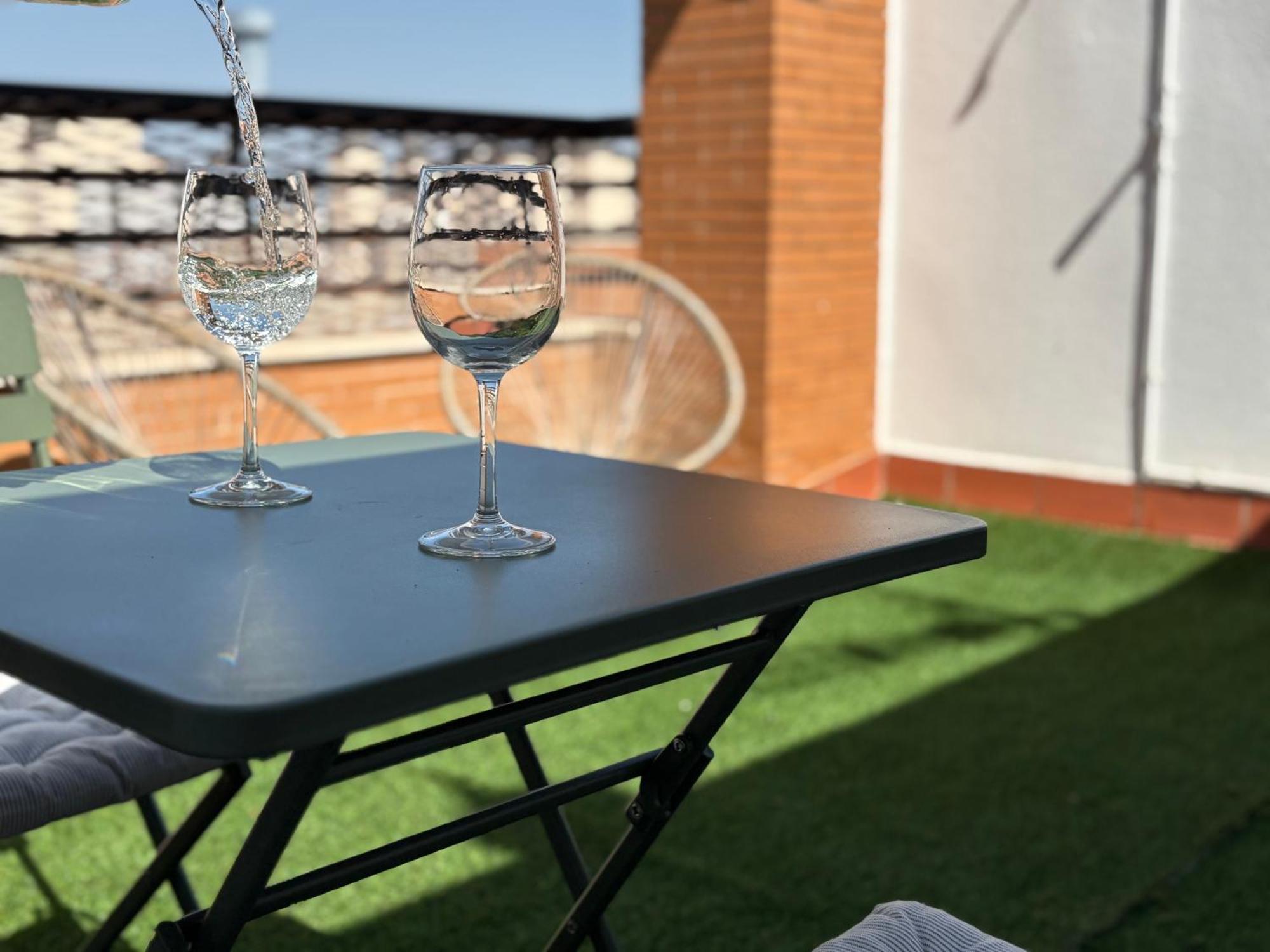 Duplex Centrico Con Terraza Y Parking Gratuito